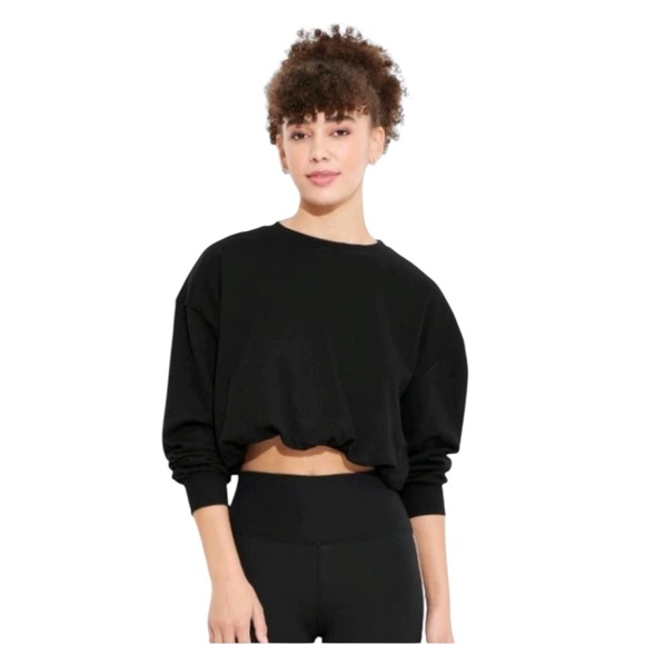 Wild Fable Raw Hem Cropped Long Sleeve Black Crew Neck Sweatshirt Size Large NWT - Picture 2 of 16